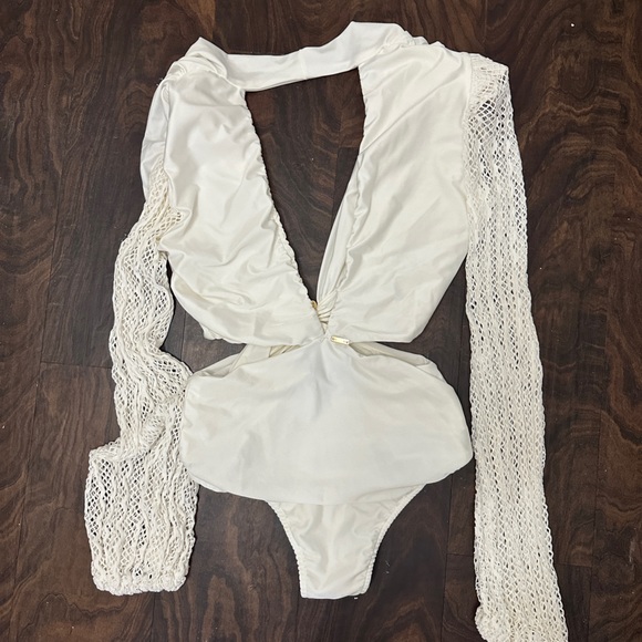 PatBO Plunge Netted Sleeve swimsuit - Picture 9 of 9